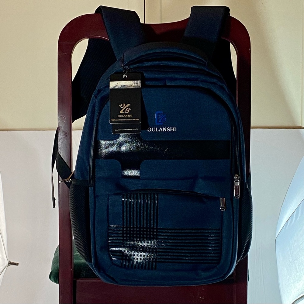 Oulanshi School Business Laptop Backpack with USB Charging Port - Picture 3 of 17